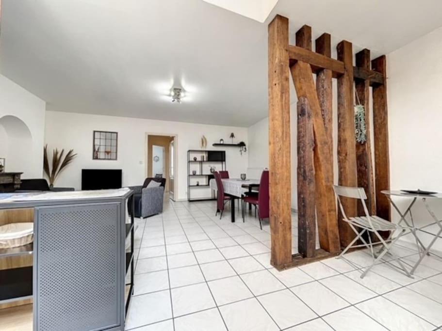 Appartement Au Coeur De Troyes Exteriér fotografie